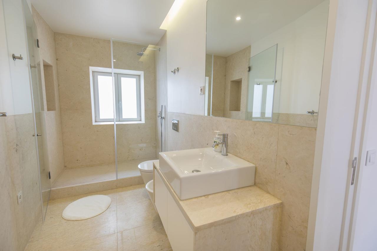 Lovelystay - Chic, Citrus Home - Private Garden Lisboa Kültér fotó